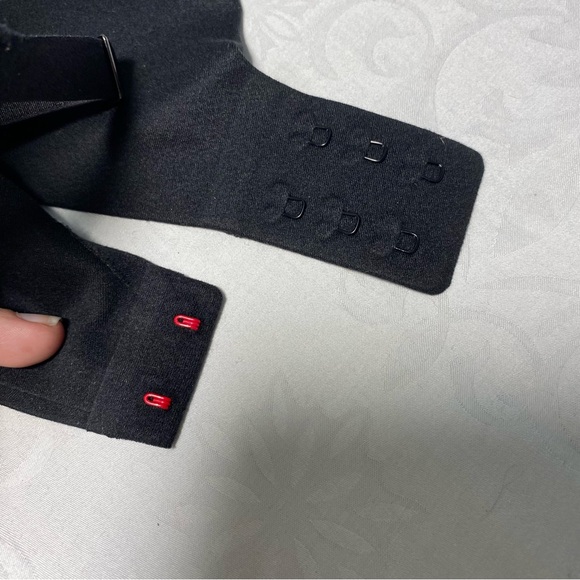 Like New Spanx Pillow Cup Side & Back Smoothing T Shirt Underwire Bra 34D - Picture 4 of 10